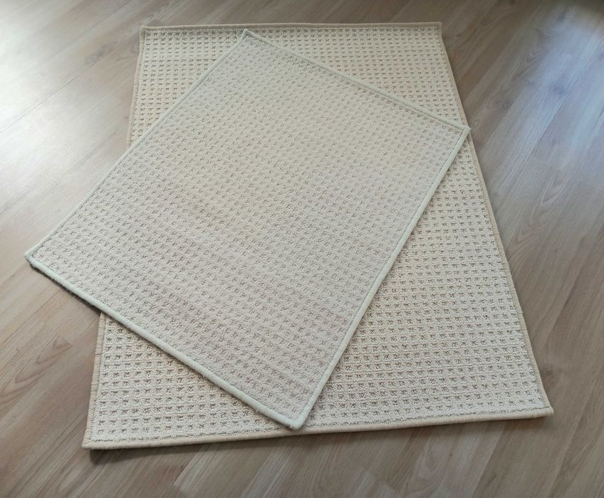 Малки мокетени килиммчета