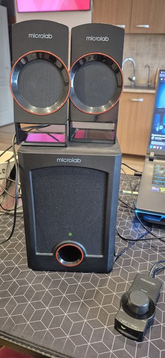 Sistem audio Microlab 2.1 M-111