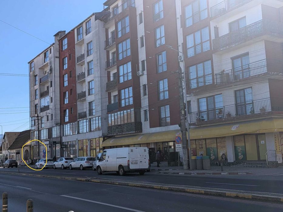 De inchiriat SPATIU COMERCIAL 65 mp Ghimbav, DN1