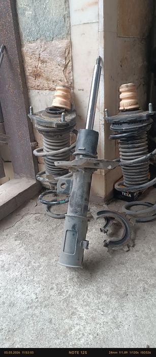 Hyundai elantra Amortizator usilinniy restavratsiya 6 oy garanti