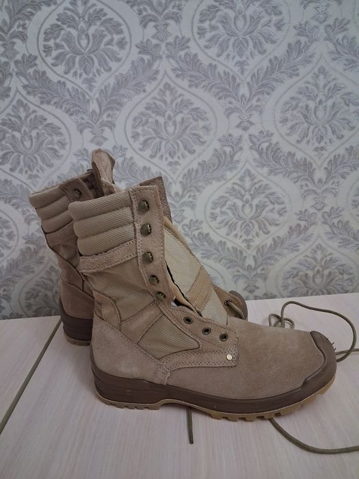 Берцы 43 размер  новый