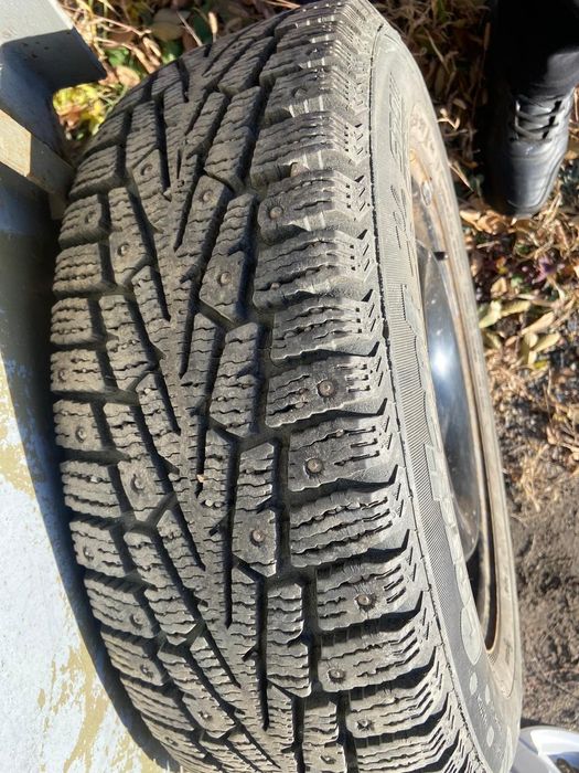 Колесо в сборе на Ауди 100