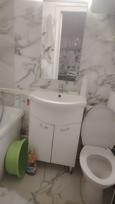 Garsoniera de vanzare