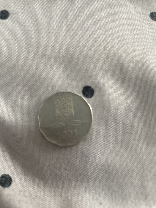 Moneda veche 5000 lei