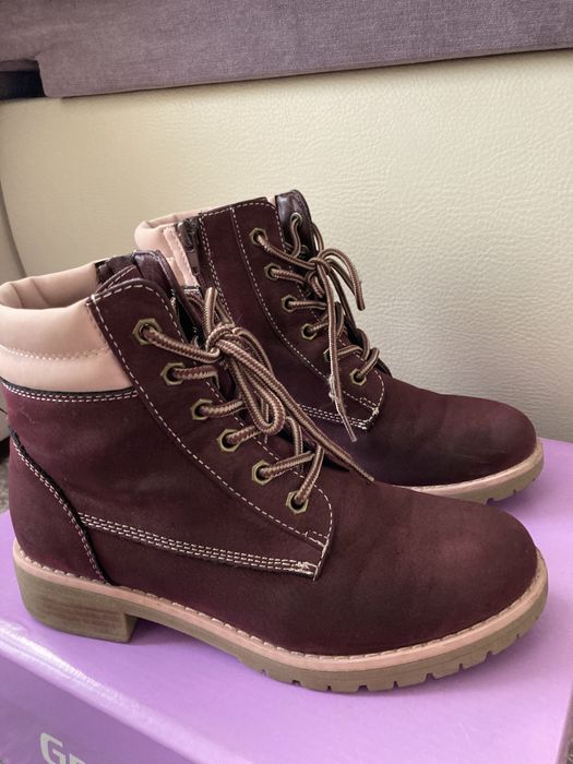 Детски боти.