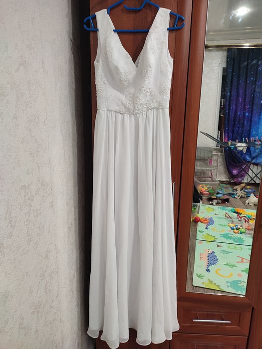 Платья на выпускной/свадьбу