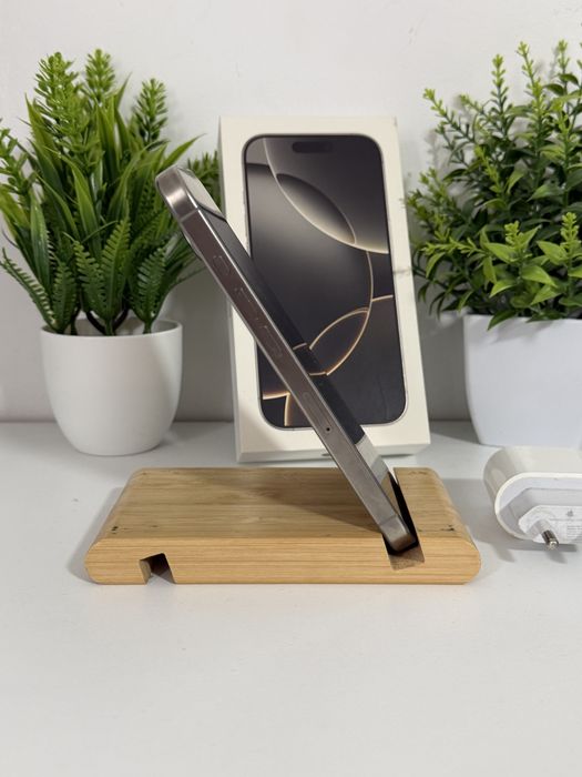 iphone 16 pro 256gb impecabil fullbox incarcator 4 huse 3 folii