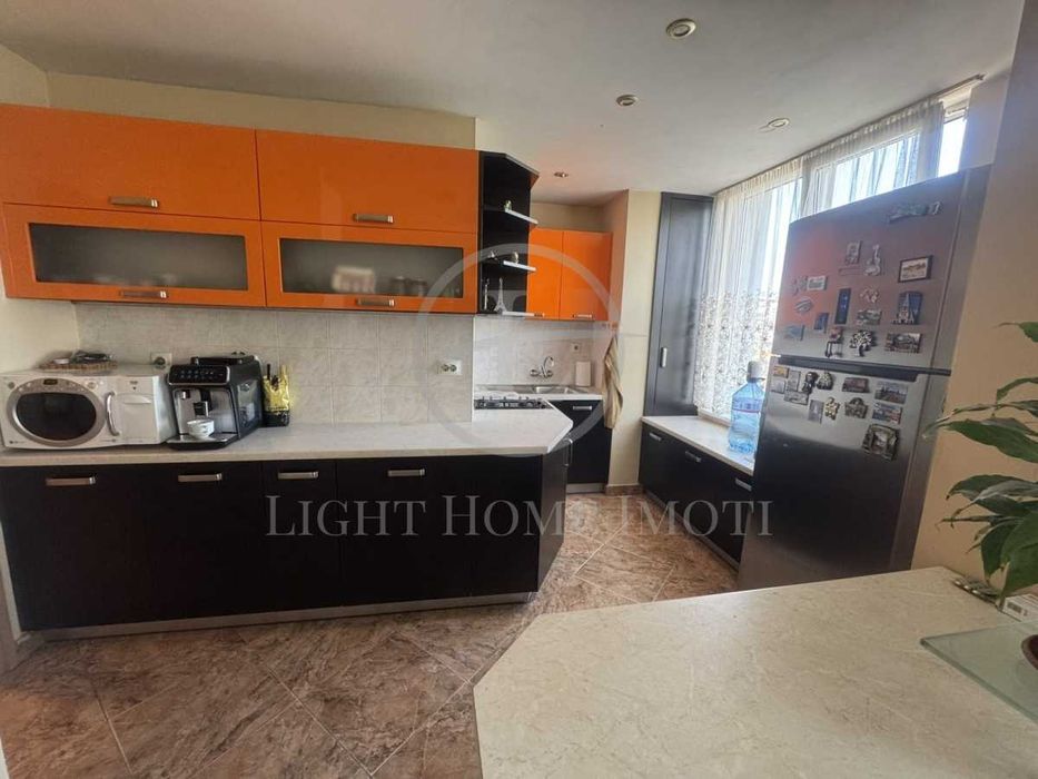 Реф. 2203 Многостаен Обзаведен Стария Град