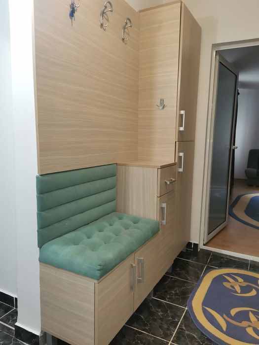 Inchiriez apartament  2 camere, disponibil cu 01.04.2026.