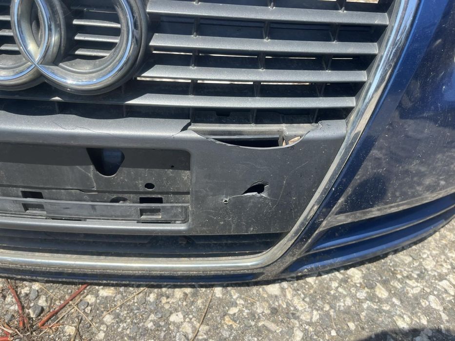 Предна броня Audi A4 B7 броня За Ауди А4 с забележки