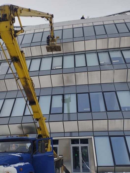 Продается автовышка