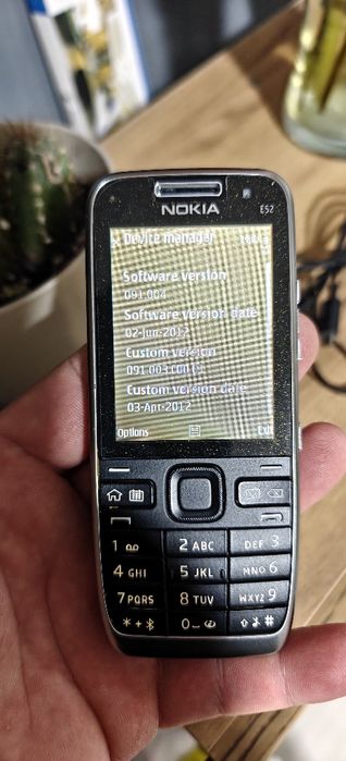 Nokia E52 refurbished