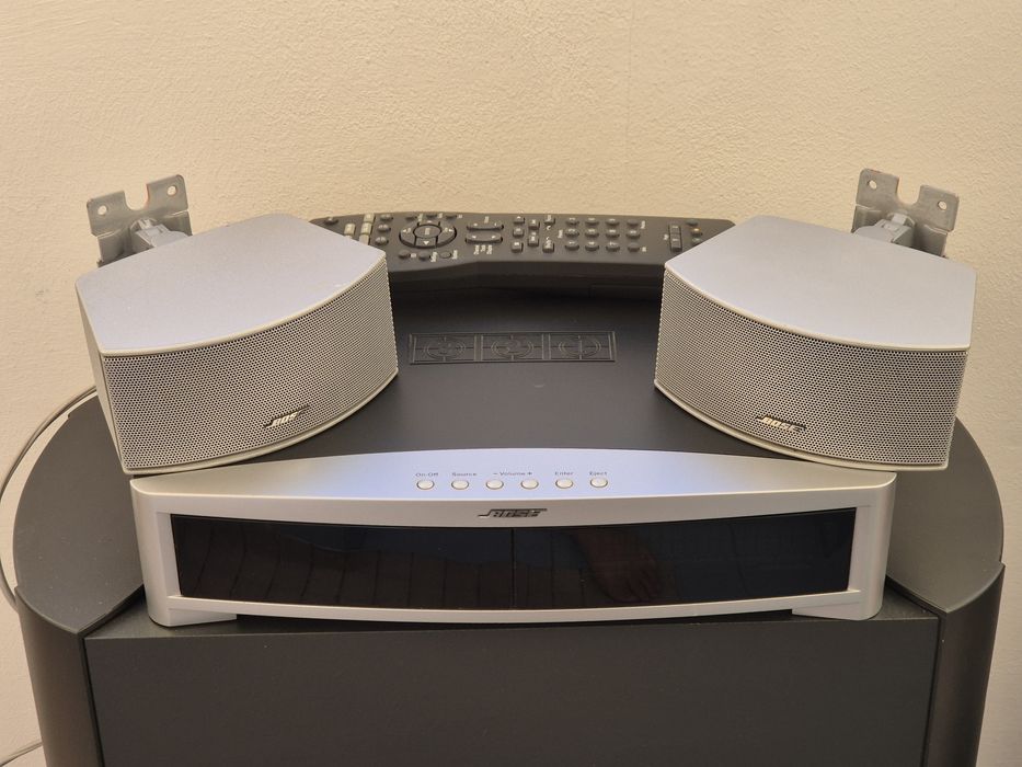 BOSE   3-2-1    Seria  iii   Ultima serie cu HDMI
