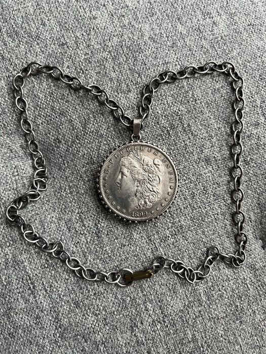 Pandantiv vechi Morgan