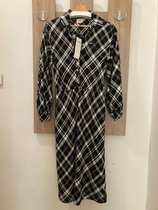 Рокля Tommy Jeans Stefanel