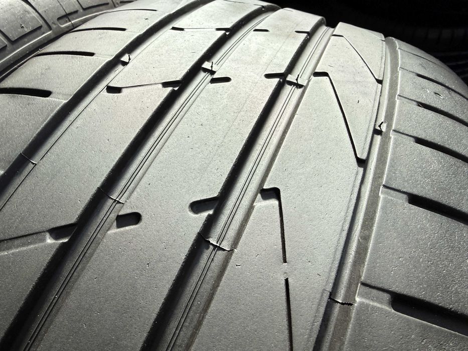 # 2x Anvelope Vara 255/55 r18 - Hankook Ventus S1 Evo 2 Suv steluta BMW