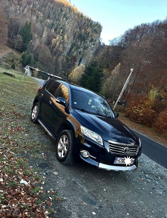 Toyota Rav4/ 4x4, motor diesel 2.2
150 cp
Euro5, an fabricatie