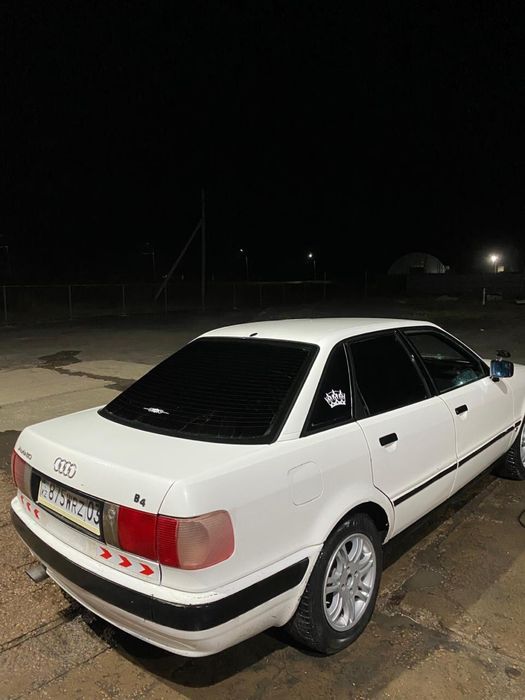 Audi B4 продаю.