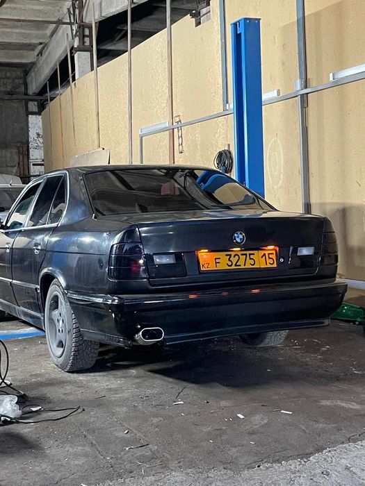 Торг есть срочно. BMW Е34