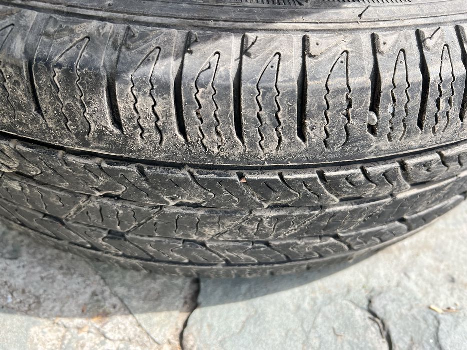ПРОДАМ корейскую резину