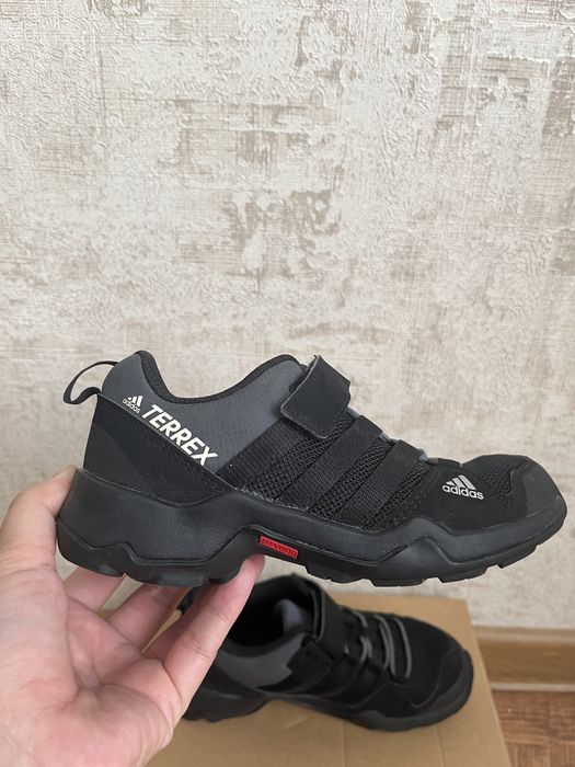 Adidas  Terrex кроссовки (оригинал)