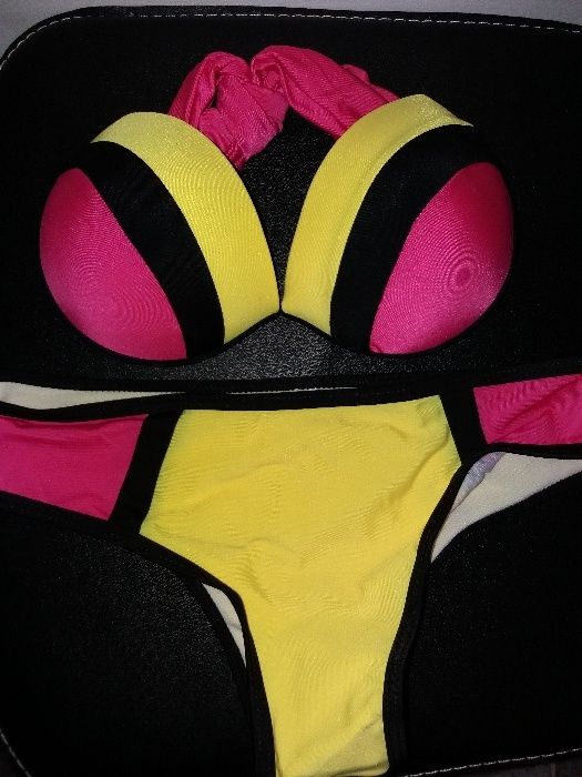 Costum de baie sutien cu push up slip brazilian diferite culori