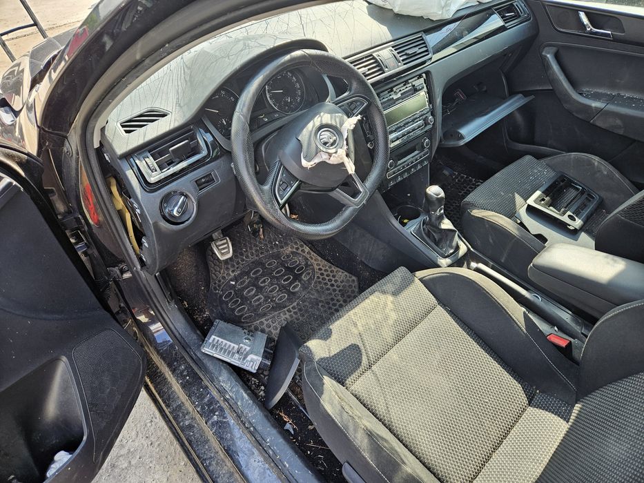 Шкода Рапид 1.2 TSI на ЧАСТИ