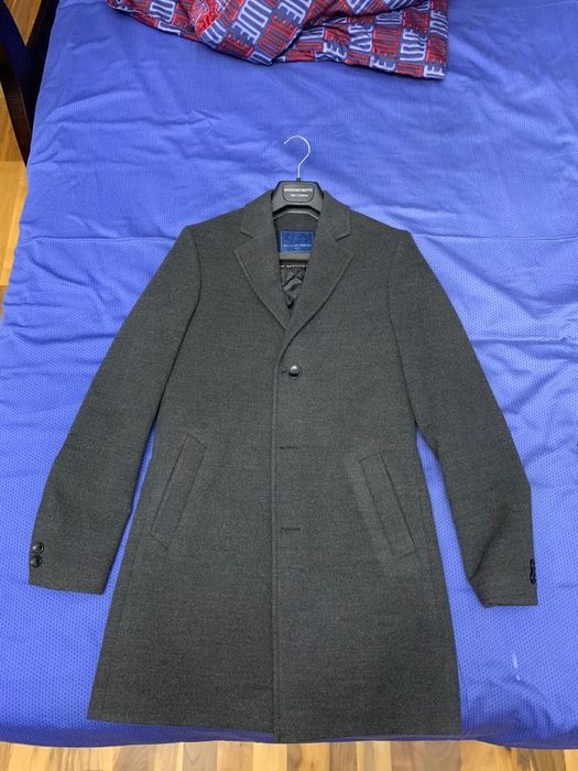 Продам пальто мужское