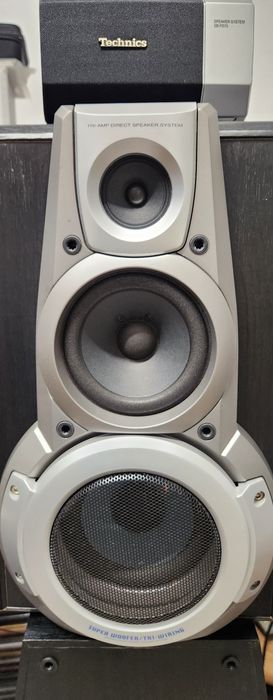 Sistem Technics cu DVD complet cu telecomandă și sateliți Surround