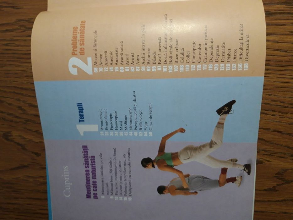 Carte despre tratamente naturiste