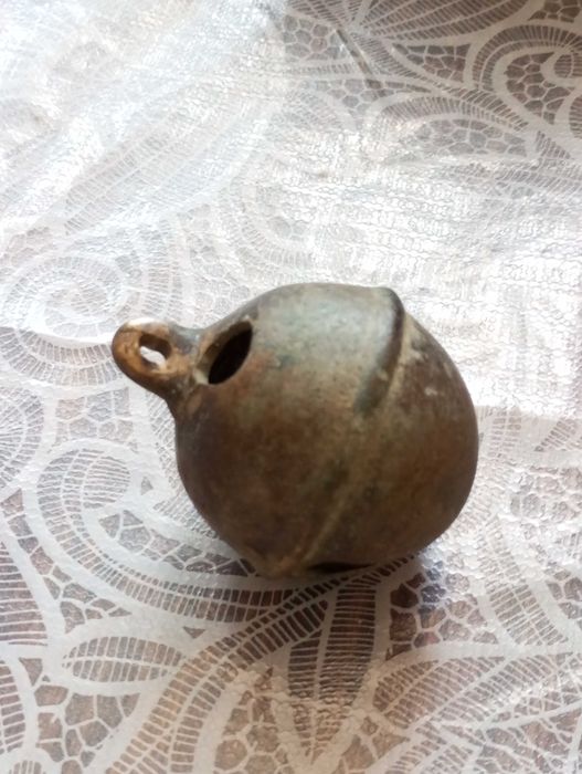 Камбана , хлопка , звънец , орехче , чан