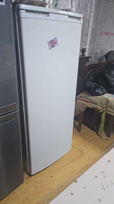 Холодильник сатылады