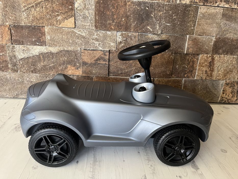 Детска кола за бутане