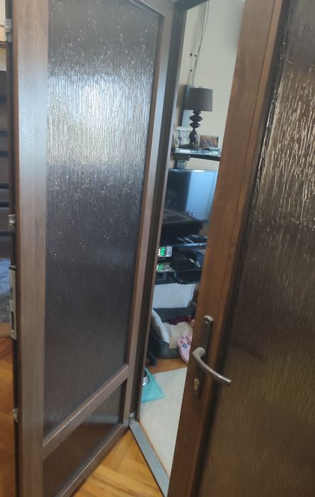 Perete despărțitor cu ușă termopan dublă, PVC Wenge, 360 × 254 cm – 2200 RON