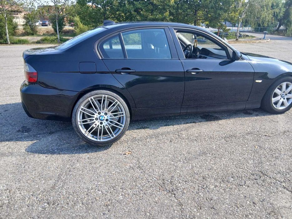 Autoturism de vanzare