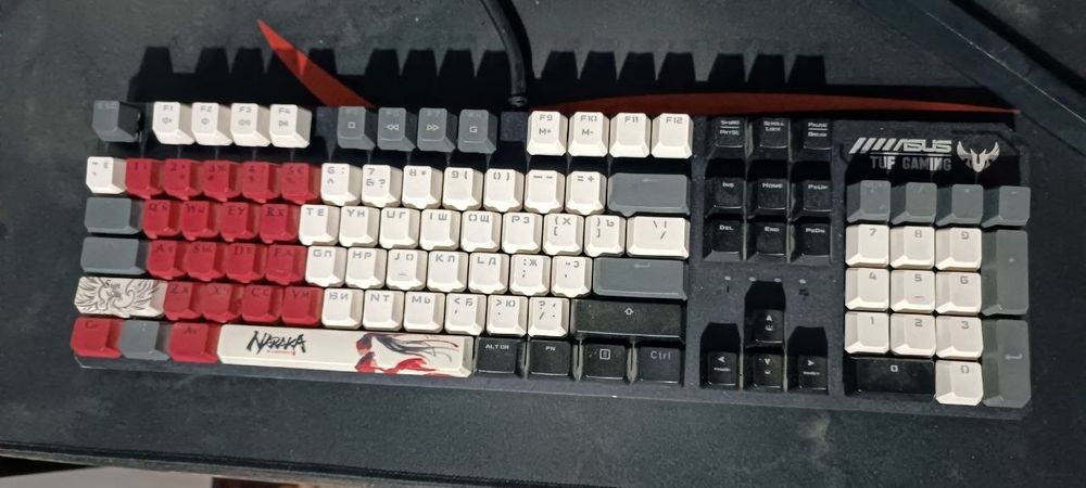Kompyuter sotiladi srocna