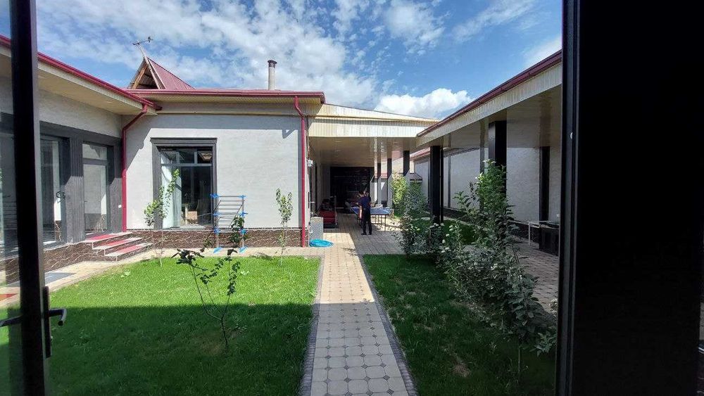 Karankulda 6 sotix dacha sotiladi. Продается дача 6 соток на Каракул.