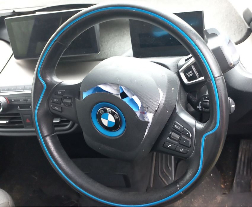 Волан      за.   Bmw     I3