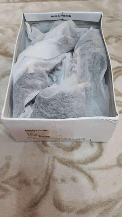 Sandale imitație de piele 40