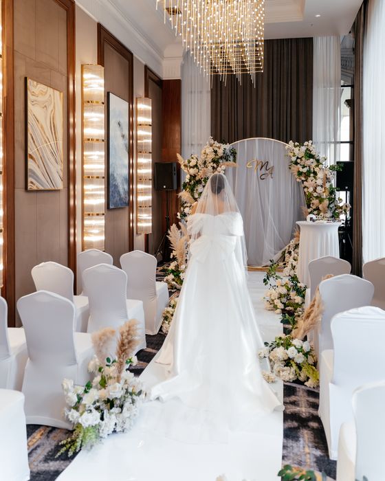 Свадебное платье от Azamat Argimbaev