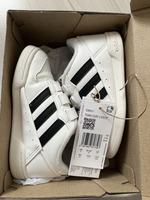 Adidasi Adidas baiat