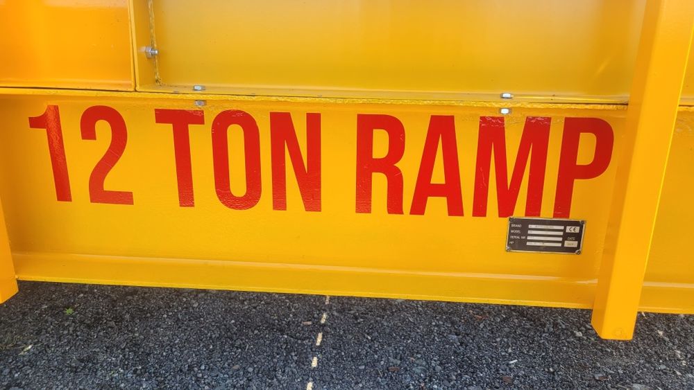 rampa mobila tir incarcare semiremorca camion descarcare containere