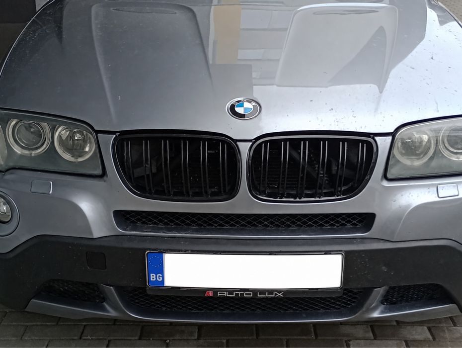 Черни двойни бъбреци за бмв х3 е83 /М бъбреци за BMW X3 E83