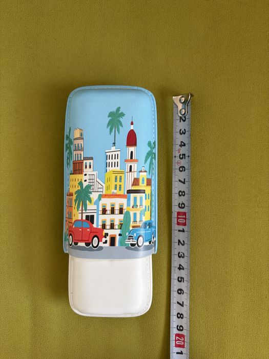 Луксозен Кожен Калъф за Пури