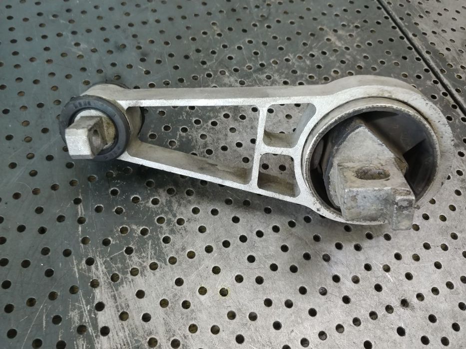 suport motor  939a3000 2.4 jtd alfa romeo 159