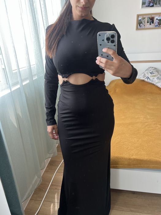 Дълга вечерна рокля