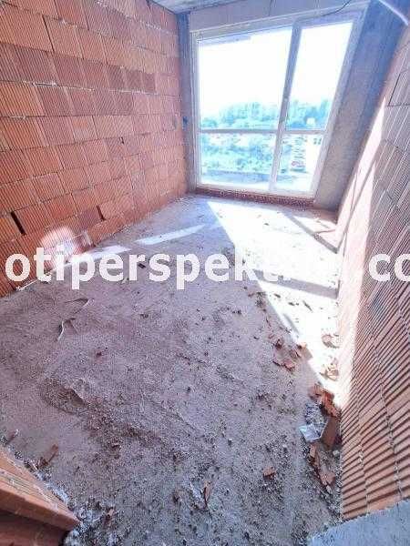 реф.13002 Нова луксозна сграда, среден етаж-бул. Южен!