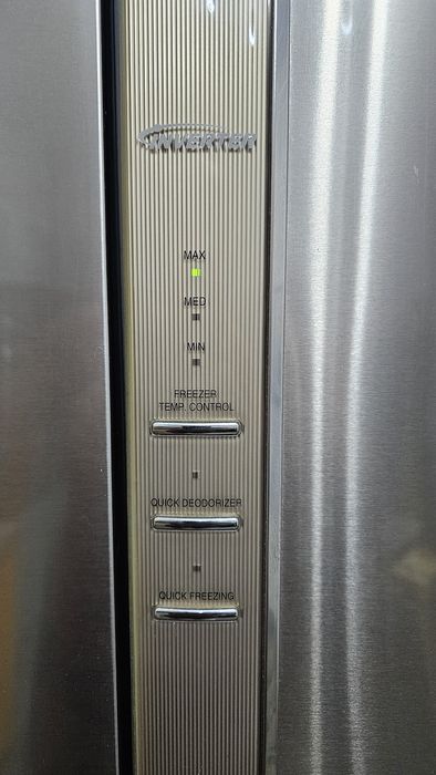 Продам холодильник PANASONIC