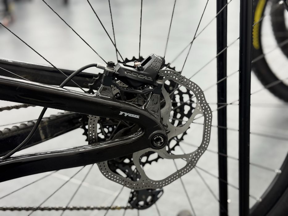 Propain Tyee CF Carbon 2023 L размер 29 цола 1х12 Shimano SLX