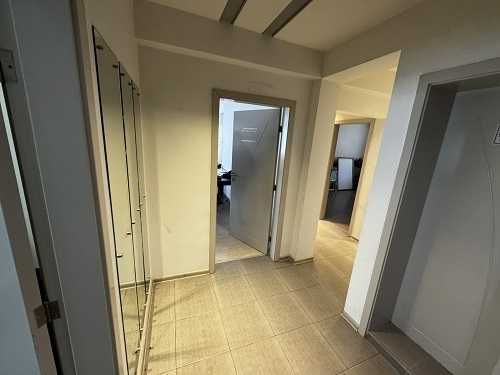 Дава се под наем Офис в Пловдив, Кършияка - 142 кв.м за 568.14 € - Снимка #4